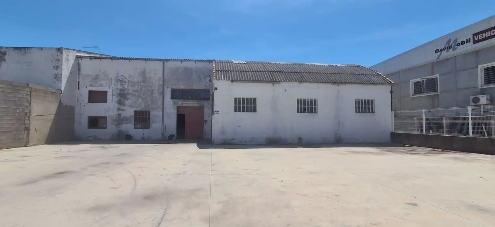 Erhverv til salg i Cullera - € 360.000 (Ref: 9847886)