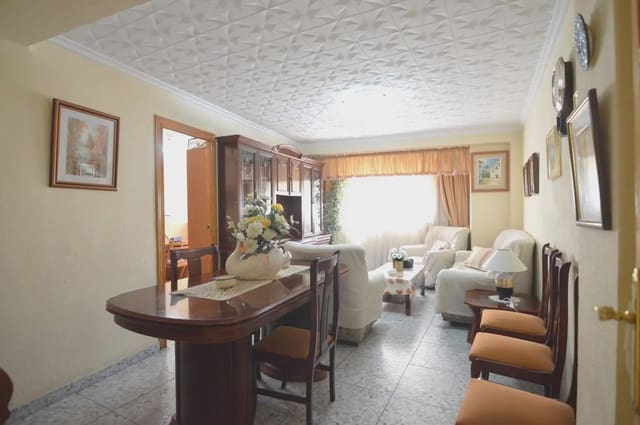 3 soveværelse Lejlighed til salg i Pueblo de Cullera, Cullera - € 157.000 (Ref: 9861215)