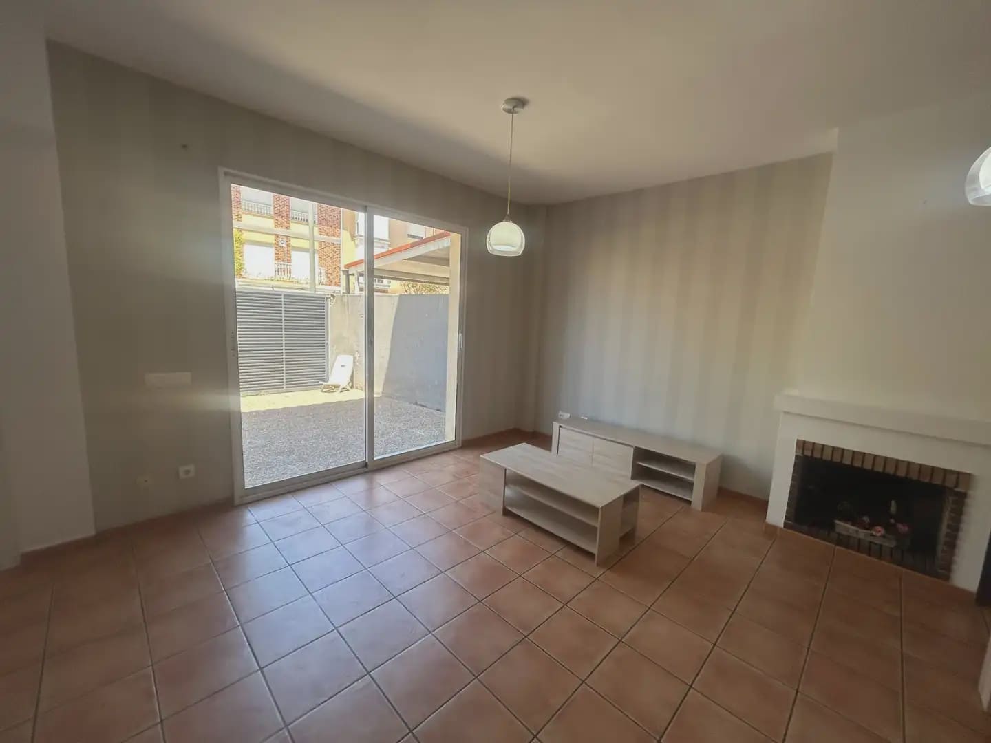 4 bedroom Townhouse for sale in Cullera with garage - € 306,000 (Ref: 9863939)