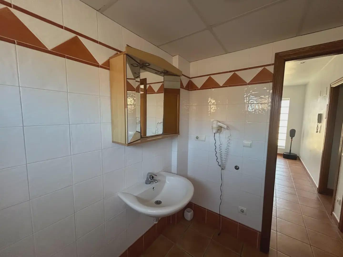 4 bedroom Townhouse for sale in Cullera with garage - € 306,000 (Ref: 9863939)