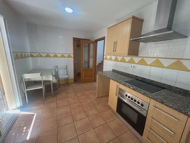 Casa de 4 habitaciones en La Vega - Marenyet, Cullera en venta con garaje - 306.000 € (Ref: 9863939)
