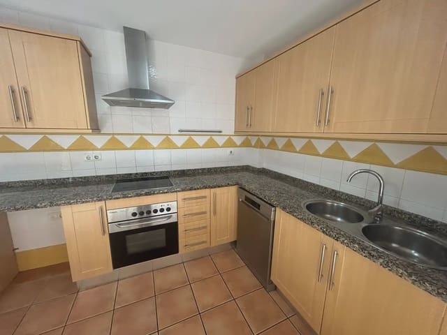 Casa de 4 habitaciones en La Vega - Marenyet, Cullera en venta con garaje - 306.000 € (Ref: 9863939)