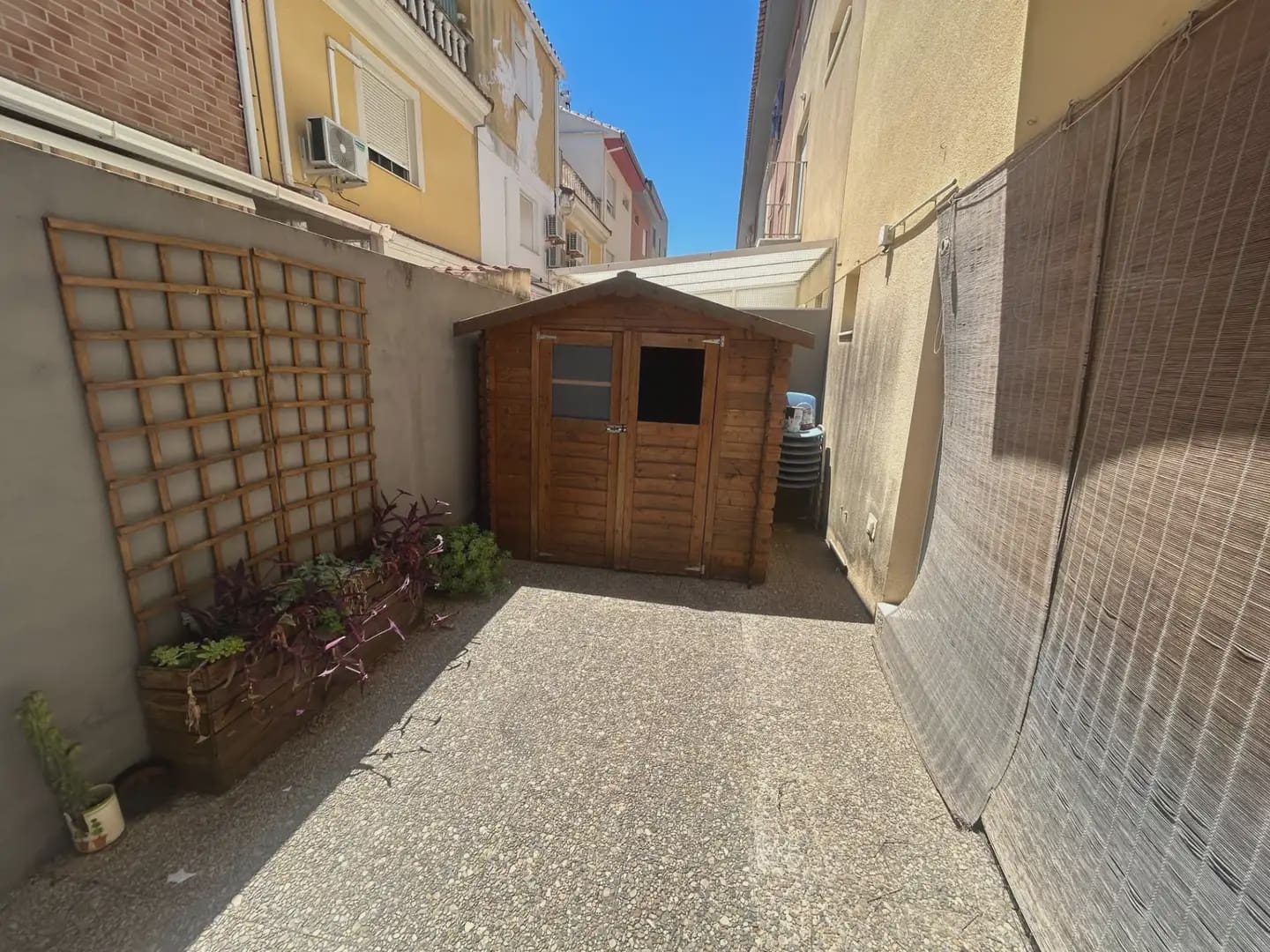 4 bedroom Townhouse for sale in Cullera with garage - € 306,000 (Ref: 9863939)