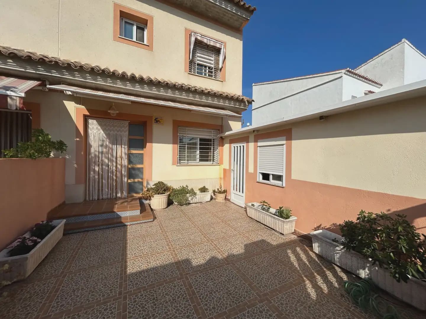 3 chambre Villa/Maison Mitoyenne à vendre à Cullera avec garage - 350 000 € (Ref: 9876915)