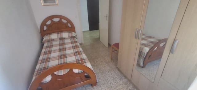 Appartement de 3 chambres à louer à Pueblo de Cullera, Cullera - 750 € (Ref: 9898422)