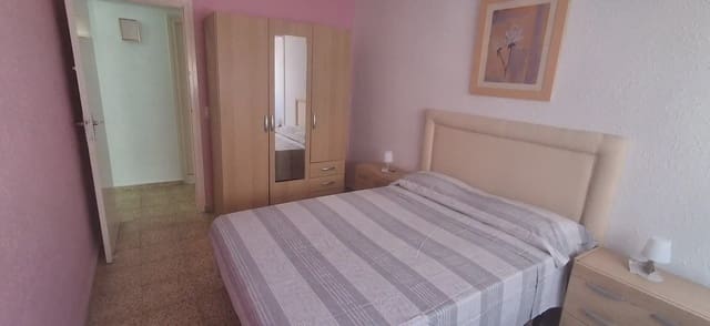 Appartement de 3 chambres à louer à Pueblo de Cullera, Cullera - 750 € (Ref: 9898422)