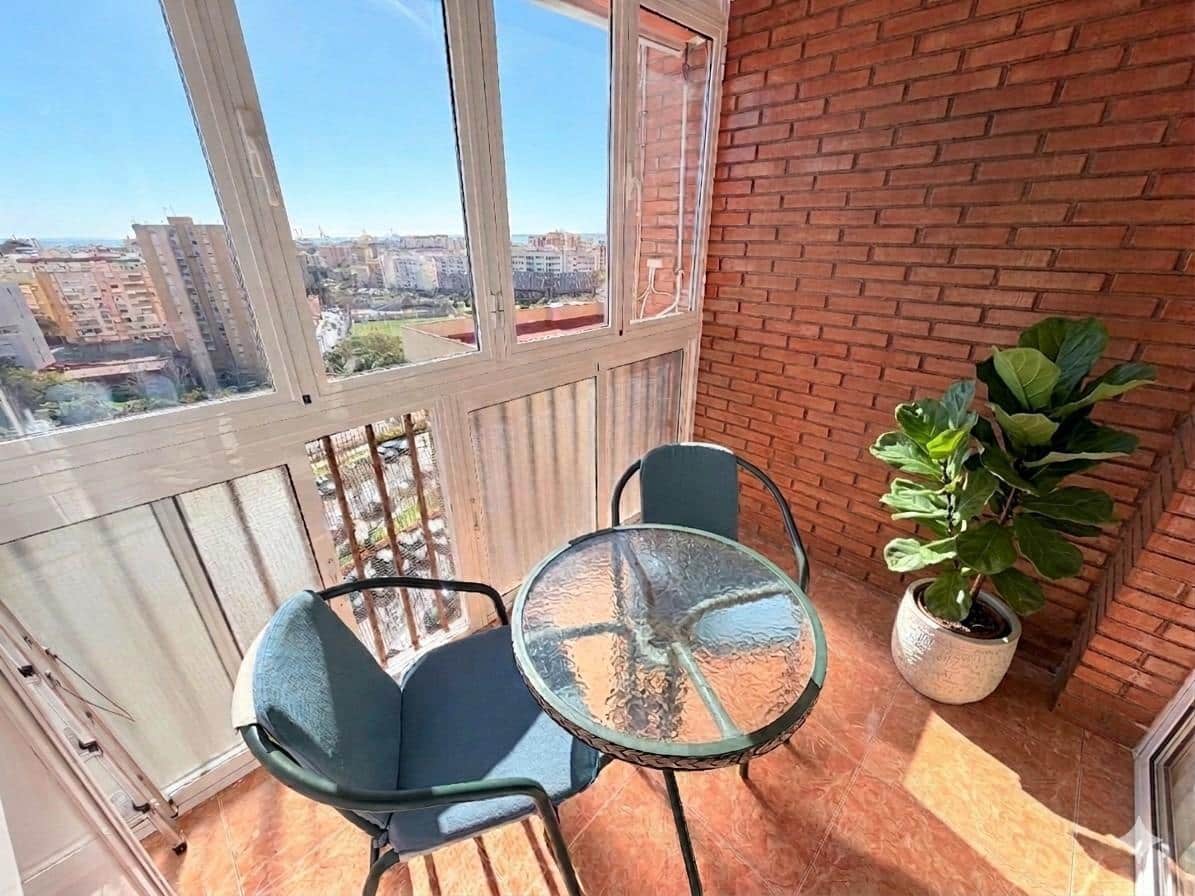 3 sypialnia Mieszkanie na sprzedaż w Miasto Malaga - 350 000 € (Ref: 9014975)