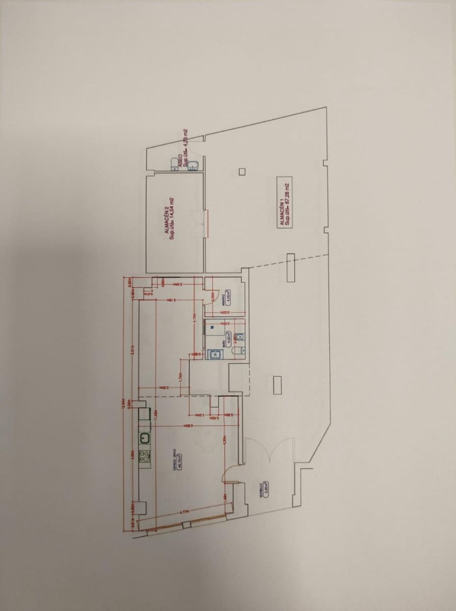 Kaupallinen myytävänä paikassa Malaga kaupunki - 250 000 € (Ref: 9014981)