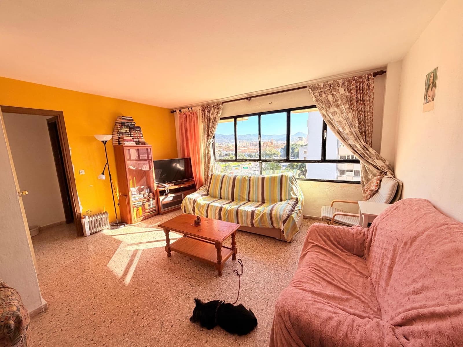 3 bedroom Flat for sale in Malaga city with garage - € 269,500 (Ref: 9085375)