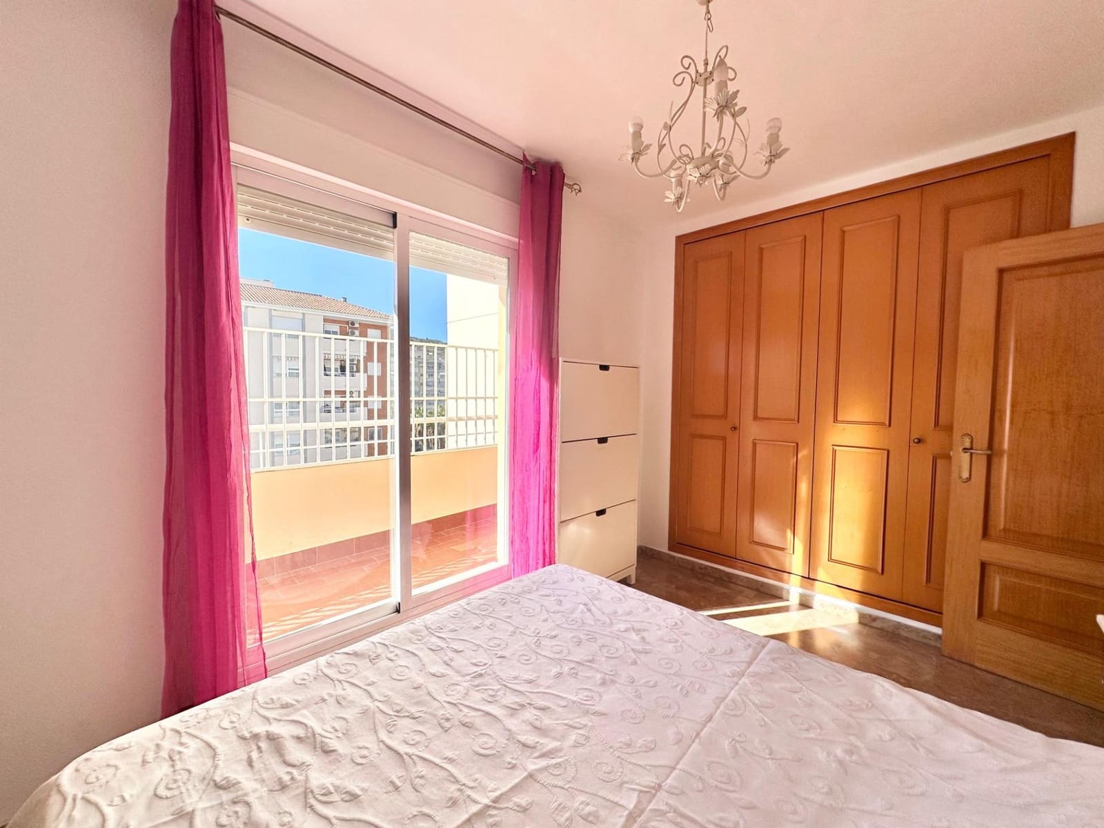 Piso de 3 habitaciones en Málaga ciudad en venta con piscina garaje - 333.000 € (Ref: 9506006)