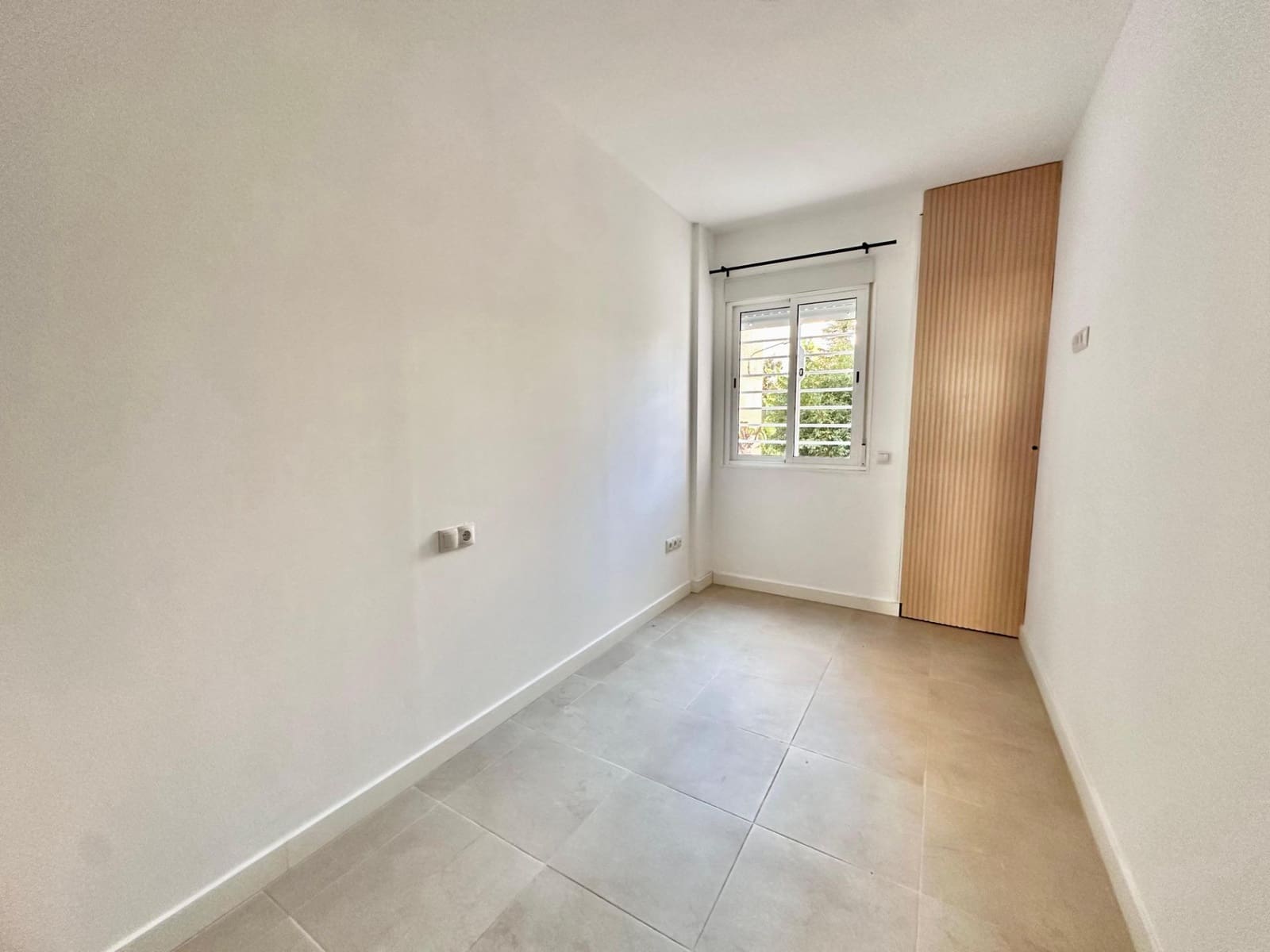 2 bedroom Flat for sale in Malaga city - € 218,000 (Ref: 9506007)