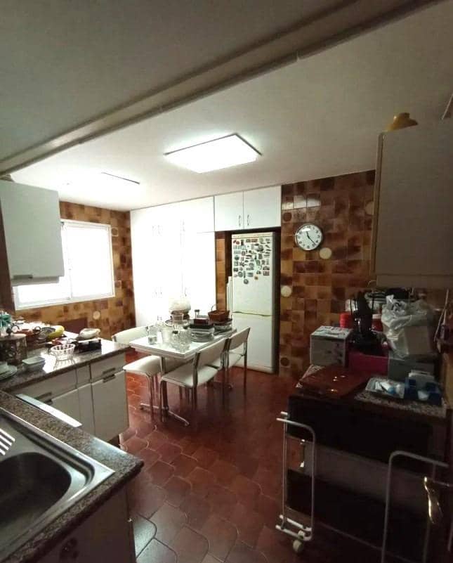 7 Zimmer Wohnung zu verkaufen in Malaga Stadt mit Garage - 500.000 € (Ref: 9506009)