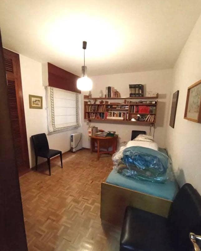7 Zimmer Wohnung zu verkaufen in Malaga Stadt mit Garage - 500.000 € (Ref: 9506009)