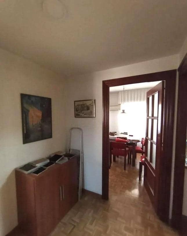 7 Zimmer Wohnung zu verkaufen in Malaga Stadt mit Garage - 500.000 € (Ref: 9506009)