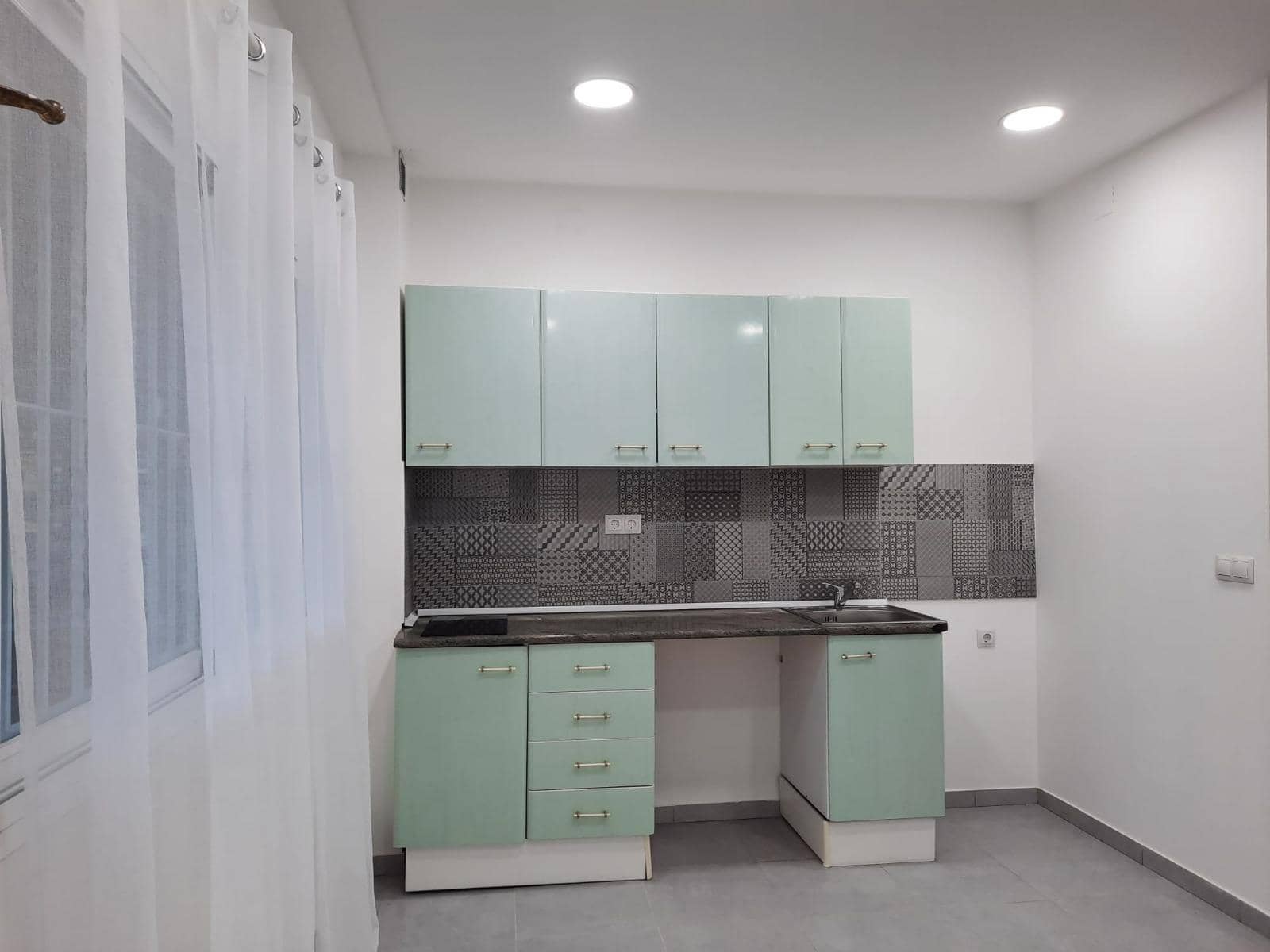 Appartamento da affittare in Torremolinos - 700 € (Rif: 9506010)
