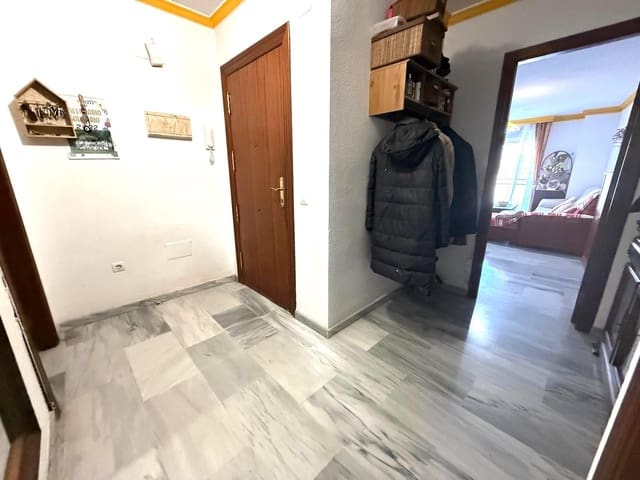 Piso de 3 habitaciones en Martiricos, Málaga ciudad en venta - 380.000 € (Ref: 9506013)
