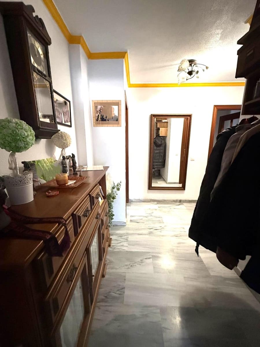 Piso de 3 habitaciones en Málaga ciudad en venta - 380.000 € (Ref: 9506013)