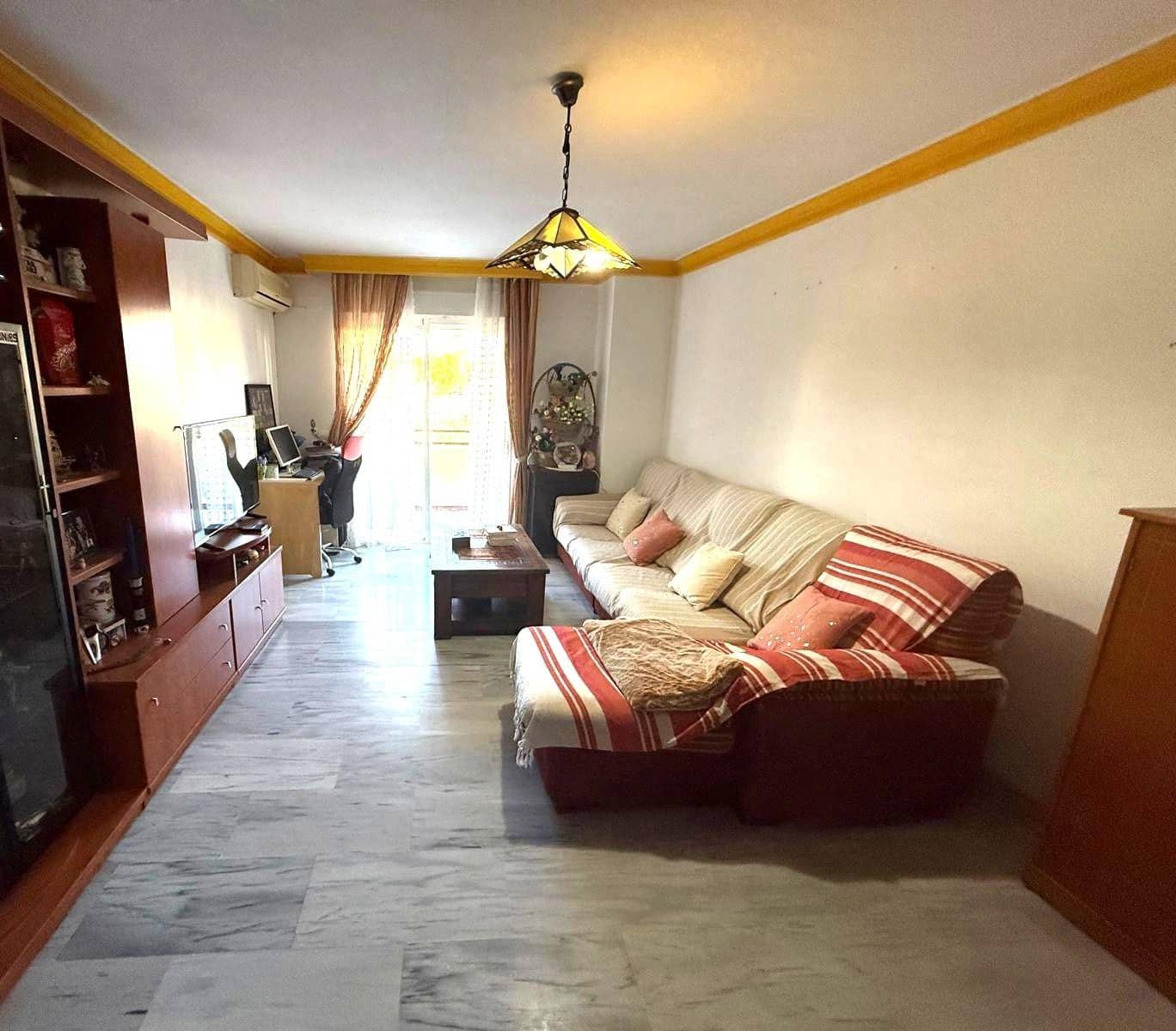 Piso de 3 habitaciones en Málaga ciudad en venta - 380.000 € (Ref: 9506013)