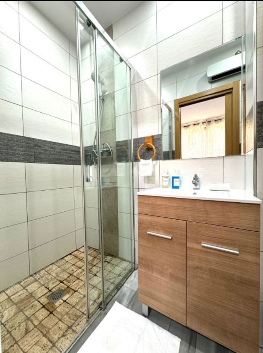 8 soverom Bedrift til salgs i Malaga by - € 1 300 000 (Ref: 9506014)