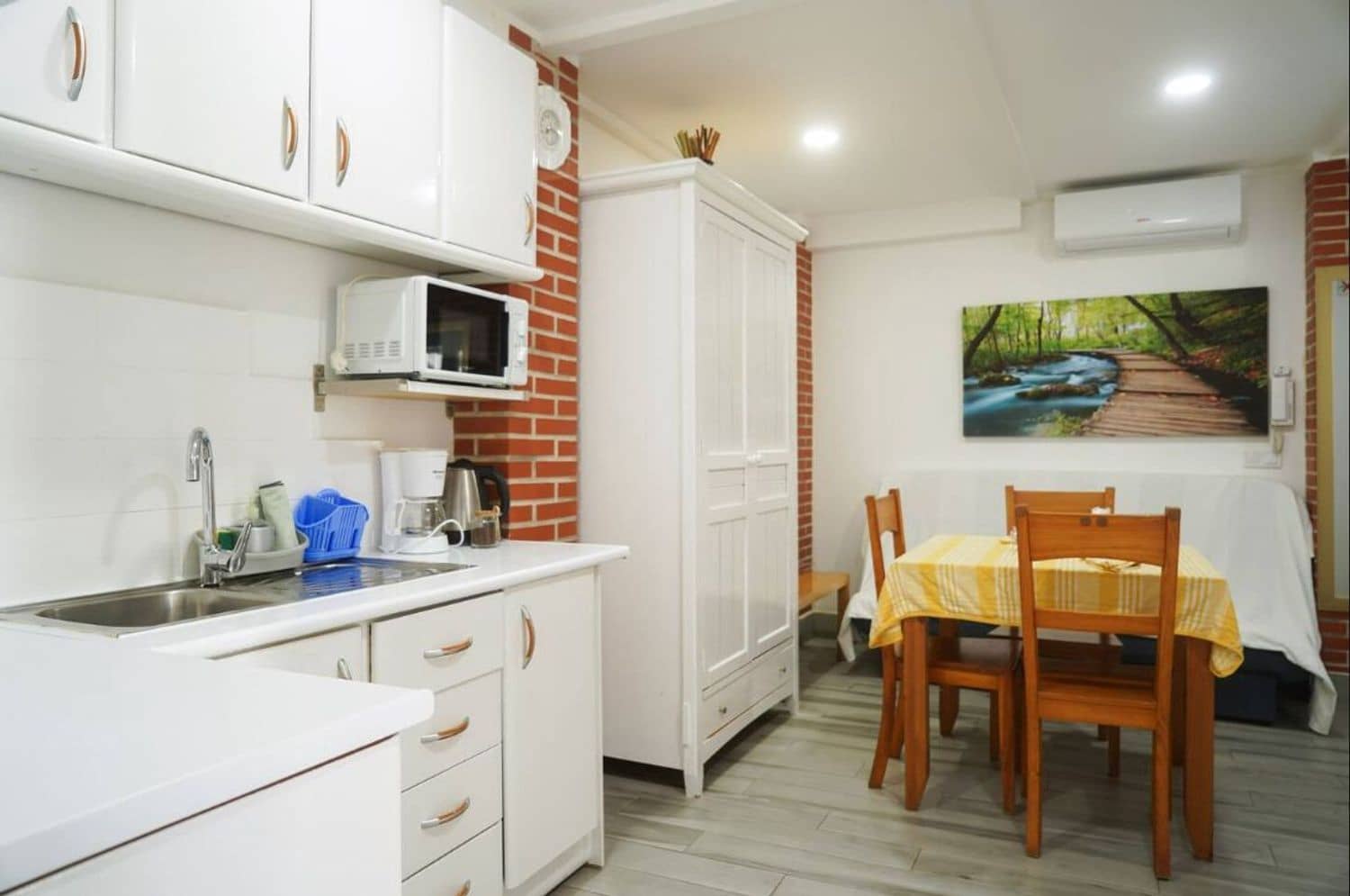 8 soverom Bedrift til salgs i Malaga by - € 1 300 000 (Ref: 9506014)