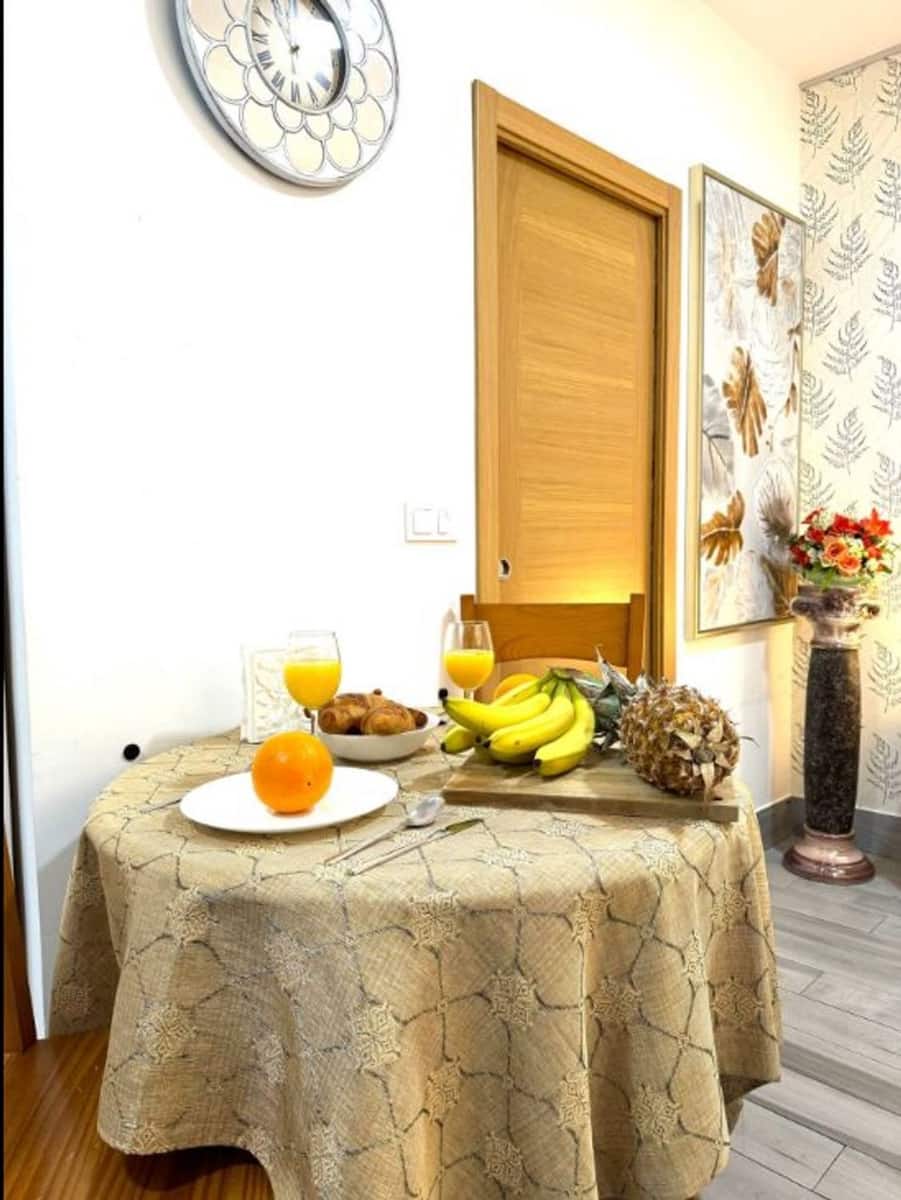 8 soverom Bedrift til salgs i Malaga by - € 1 300 000 (Ref: 9506014)