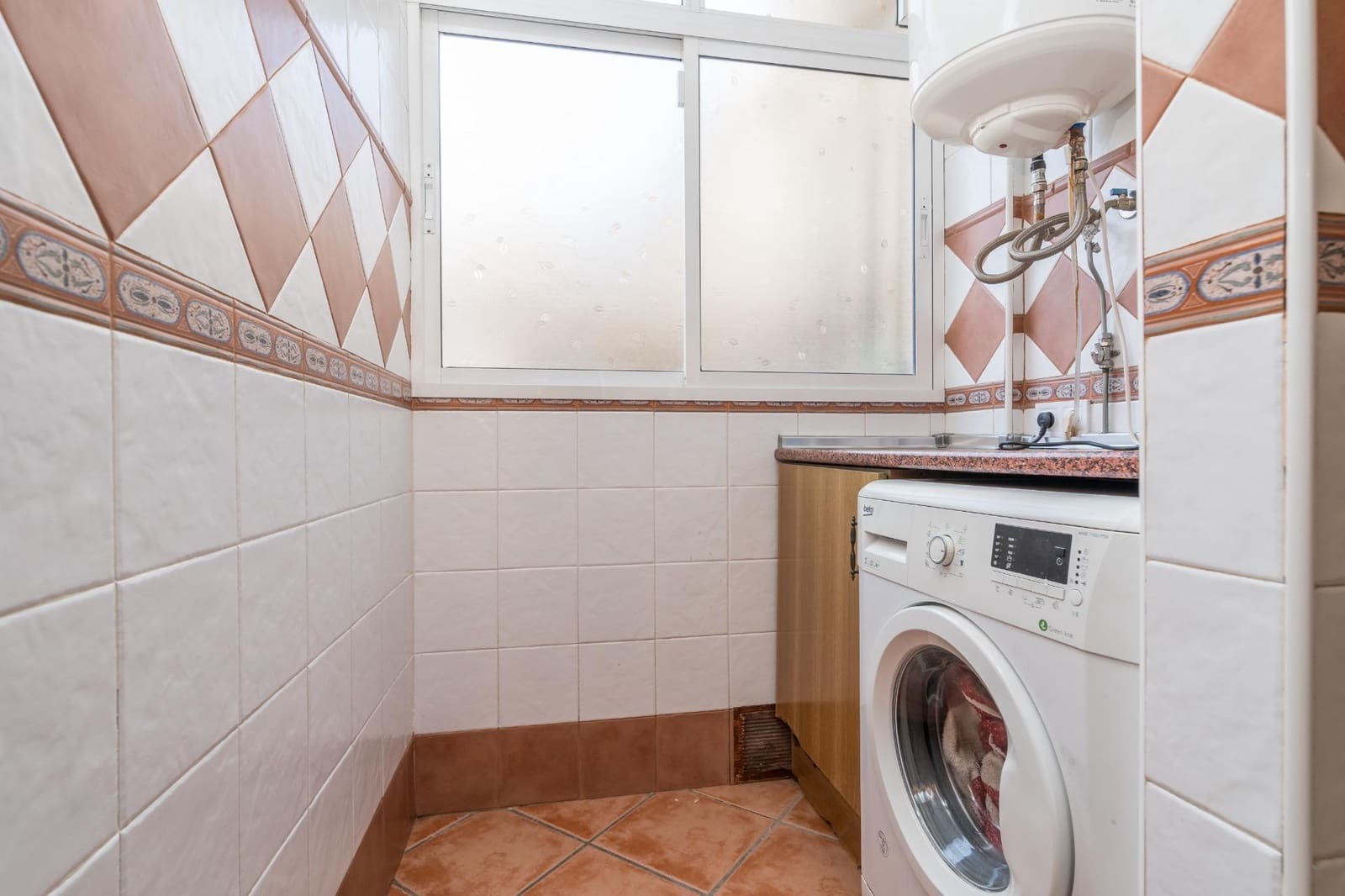 Piso de 3 habitaciones en Málaga ciudad en venta con garaje - 295.000 € (Ref: 9506015)