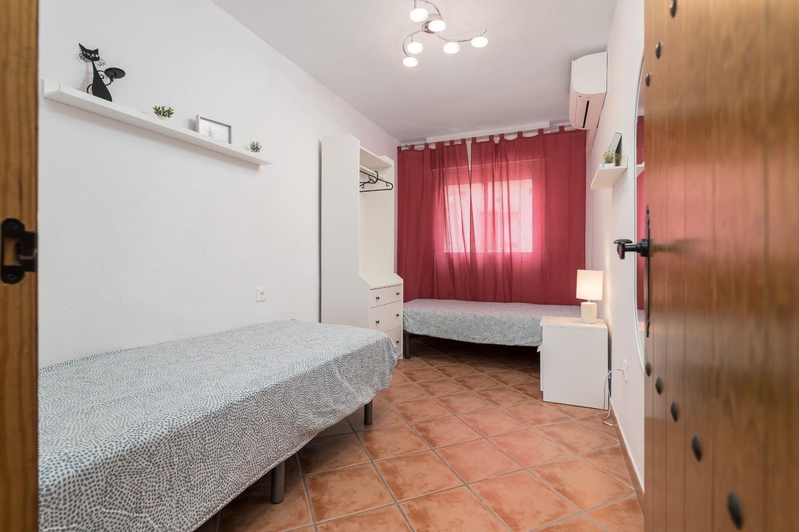 Piso de 3 habitaciones en Málaga ciudad en venta con garaje - 295.000 € (Ref: 9506015)
