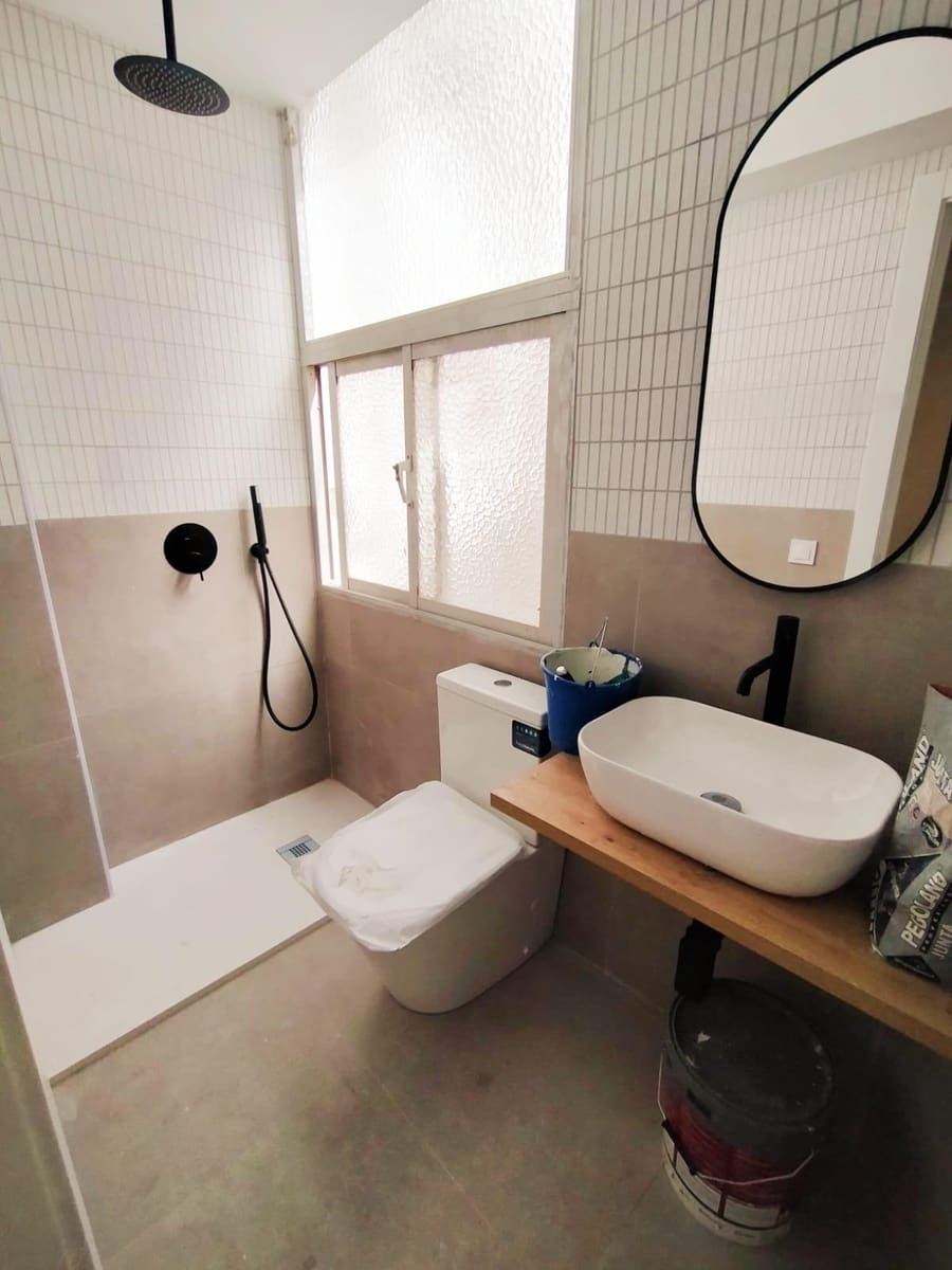 Piso de 3 habitaciones en Málaga ciudad en venta - 290.000 € (Ref: 9506016)