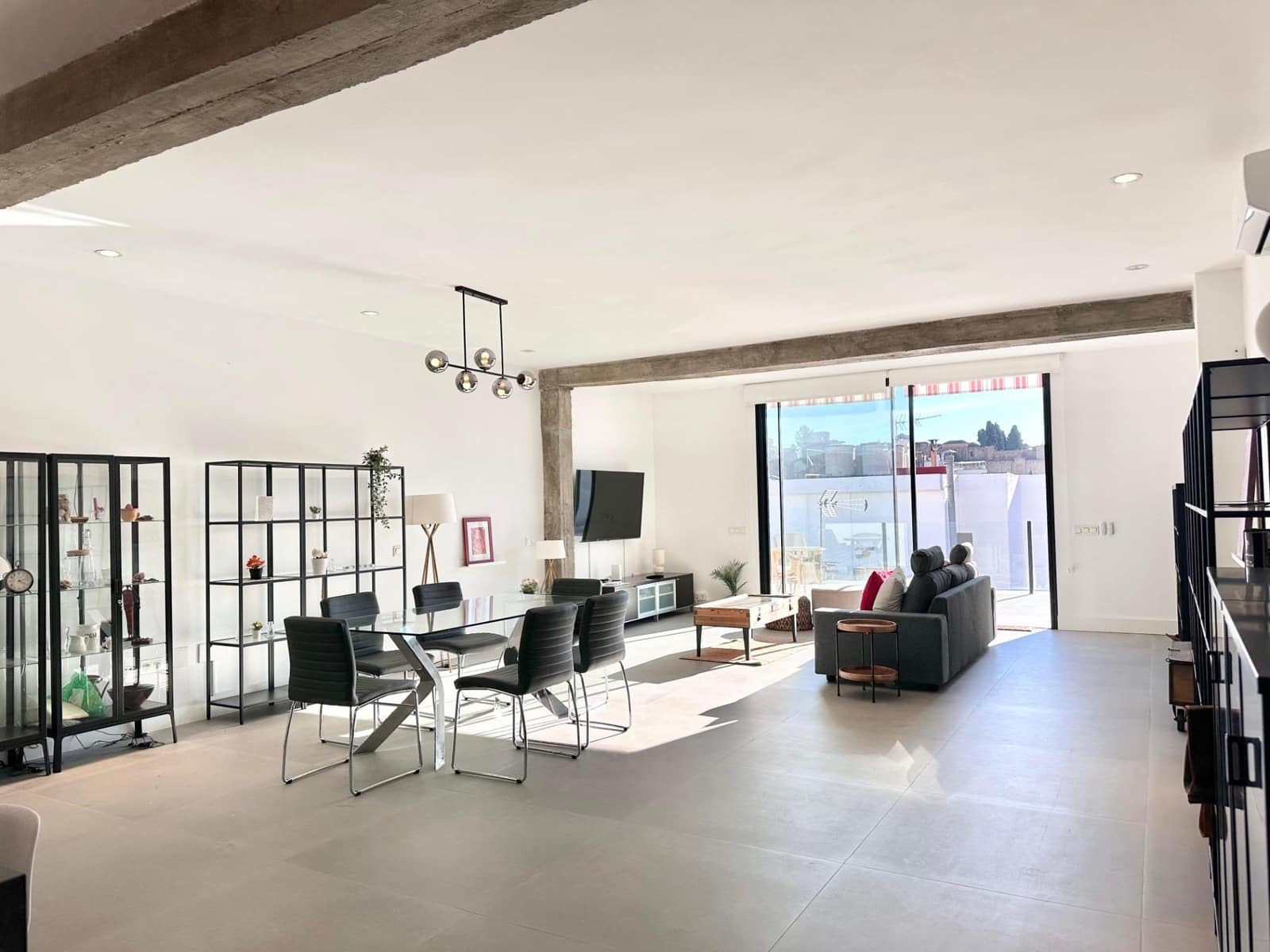 Piso de 3 habitaciones en Málaga ciudad en venta - 1.395.000 € (Ref: 9506018)