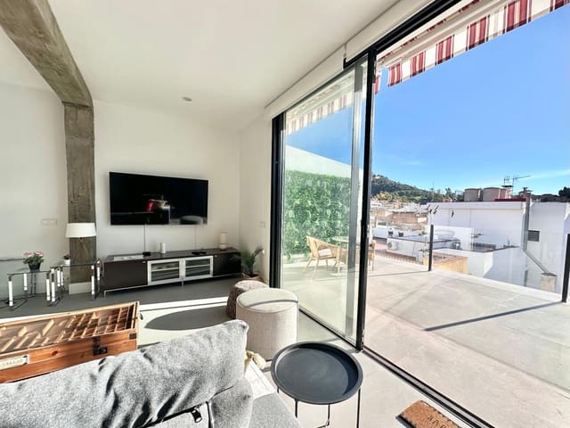 Piso de 3 habitaciones en Centro Historico, Málaga ciudad en venta - 1.395.000 € (Ref: 9506018)