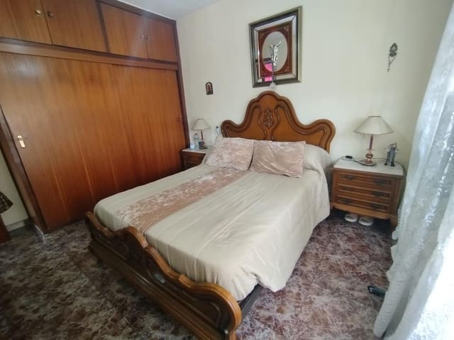 Piso de 3 habitaciones en Huelin, Málaga ciudad en venta - 315.000 € (Ref: 9506020)