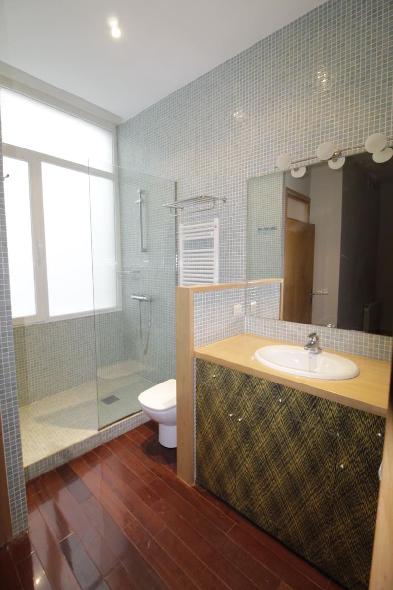 Piso de 4 habitaciones en Málaga ciudad en venta - 1.500.000 € (Ref: 9506024)