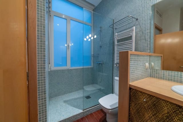 Piso de 4 habitaciones en Centro Historico, Málaga ciudad en venta - 1.500.000 € (Ref: 9506024)