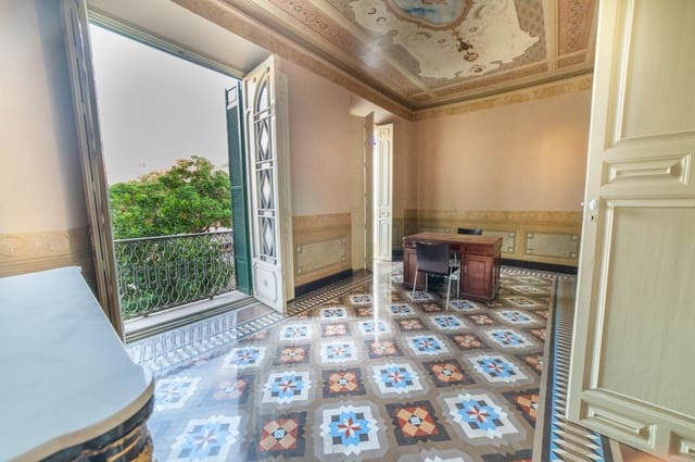 Piso de 4 habitaciones en Centro Historico, Málaga ciudad en venta - 1.500.000 € (Ref: 9506024)