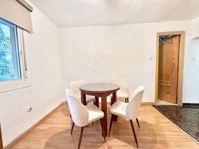 3 sovrum Lägenhet till salu i Pacifico, Málaga stad - 194 999 € (Ref: 9506027)