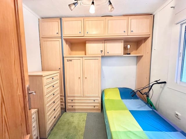 3 sovrum Lägenhet till salu i Pacifico, Málaga stad - 194 999 € (Ref: 9506027)