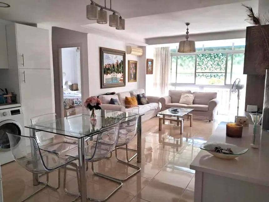 3 bedroom Flat for sale in Malaga city - € 299,000 (Ref: 9506029)