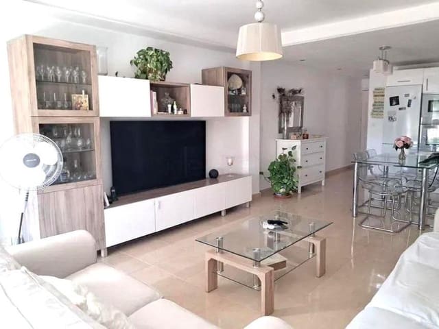 3 bedroom Flat for sale in Martiricos, Málaga city - € 299,000 (Ref: 9506029)