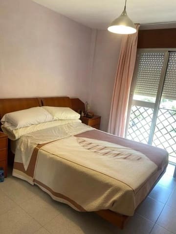 2 bedroom Flat for sale in Pacifico, Málaga city with garage - € 499,000 (Ref: 9506030)