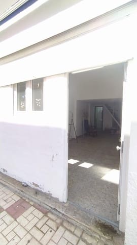 Komercyjne na sprzedaż w La Luz, Miasto Málaga - 79 000 € (Ref: 9506031)