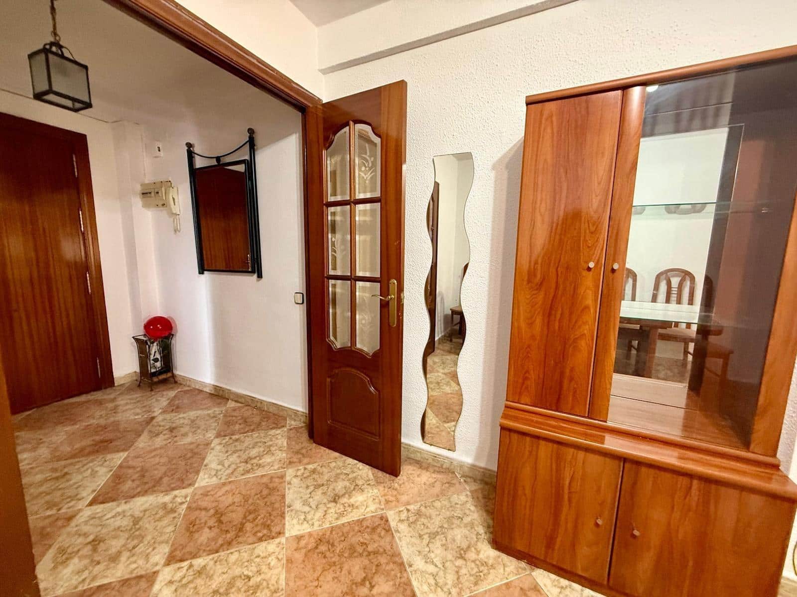 Piso de 3 habitaciones en Málaga ciudad en venta - 270.000 € (Ref: 9506033)