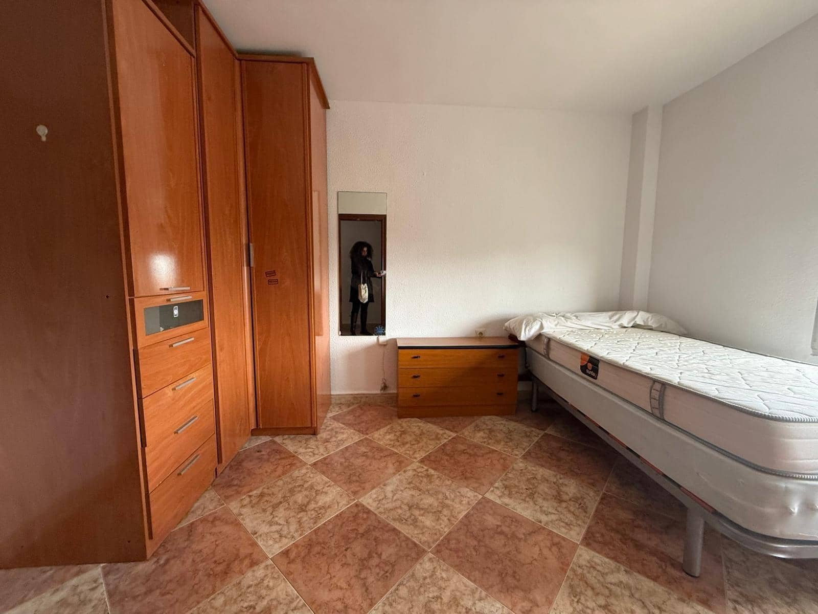 Piso de 3 habitaciones en Málaga ciudad en venta - 270.000 € (Ref: 9506033)