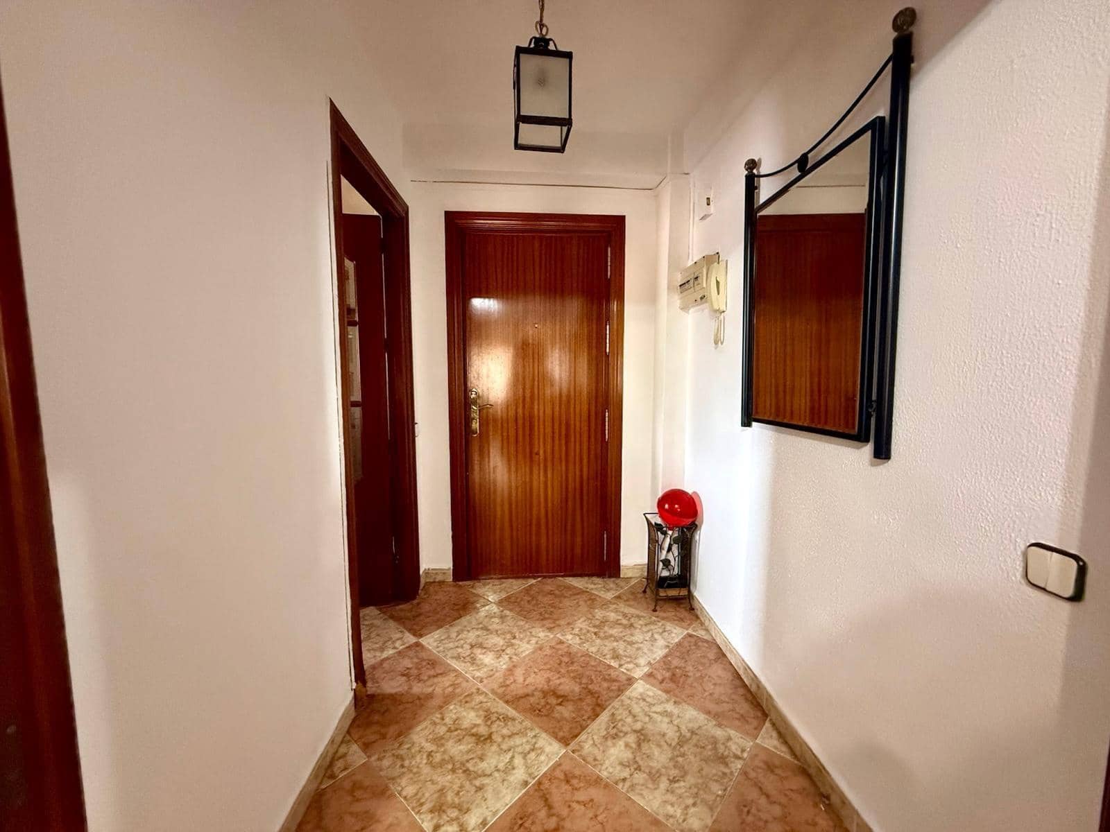 Piso de 3 habitaciones en Málaga ciudad en venta - 270.000 € (Ref: 9506033)