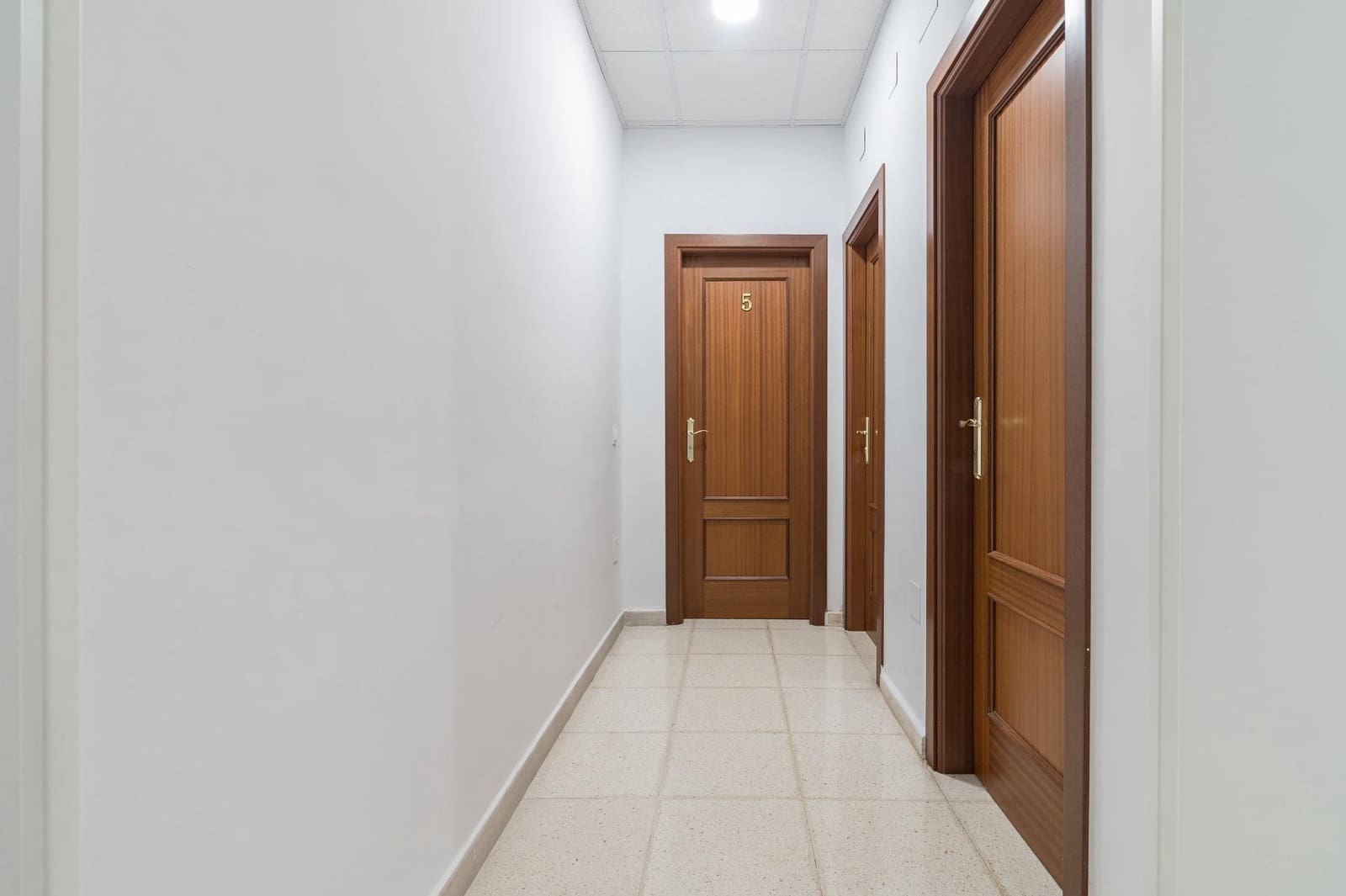 30 slaapkamer Hotel te koop in Torremolinos - € 1.800.000 (Ref: 9506048)