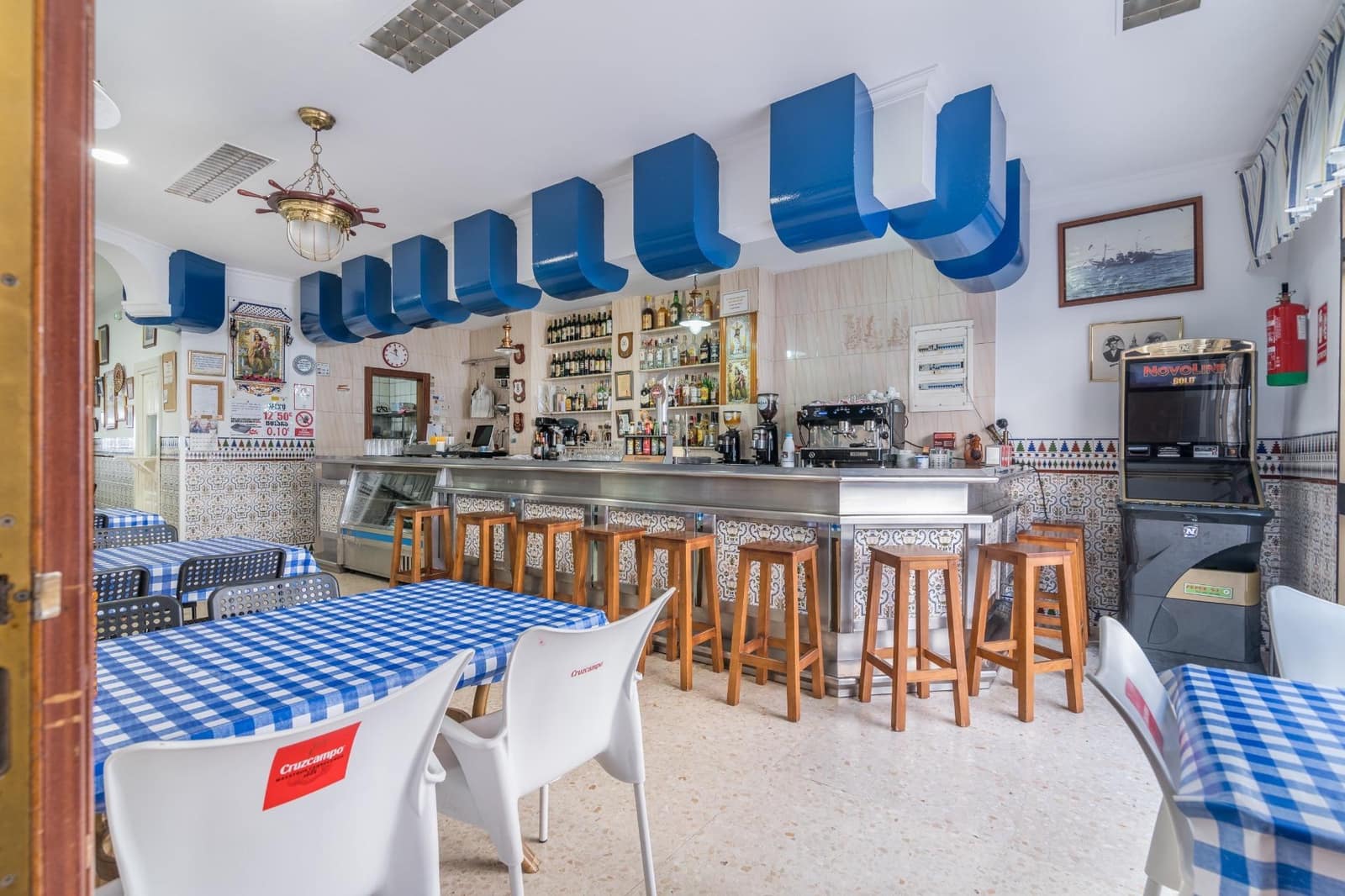 30 slaapkamer Hotel te koop in Torremolinos - € 1.800.000 (Ref: 9506048)