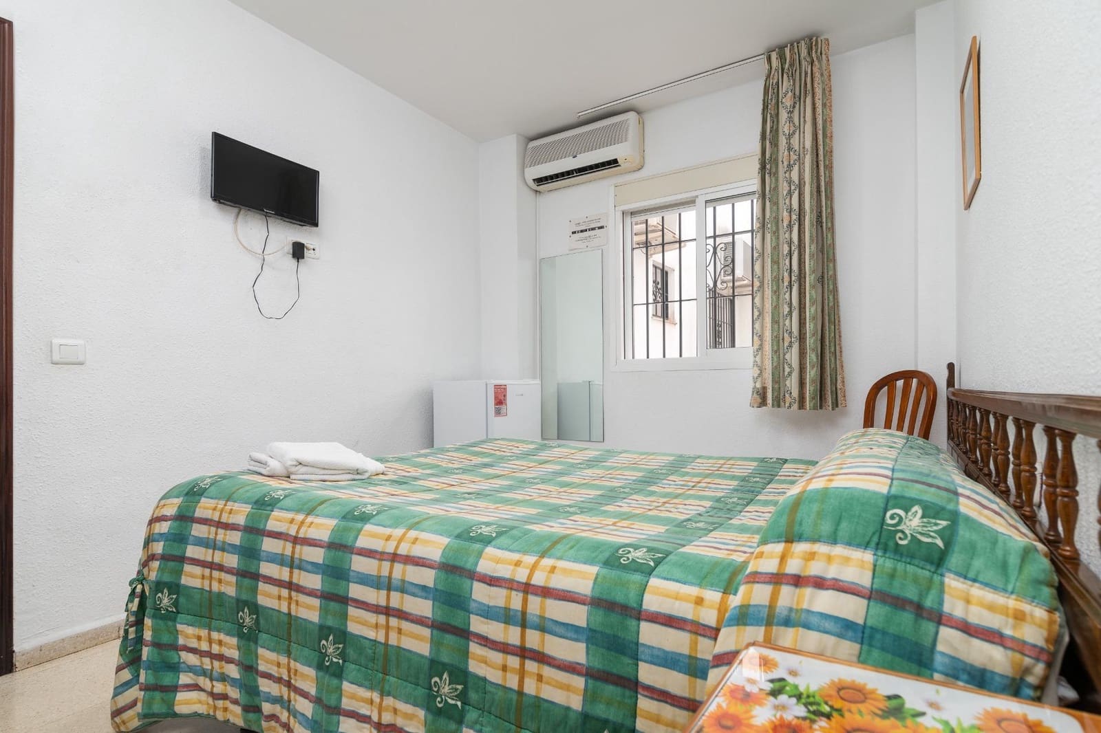 30 slaapkamer Hotel te koop in Torremolinos - € 1.800.000 (Ref: 9506048)