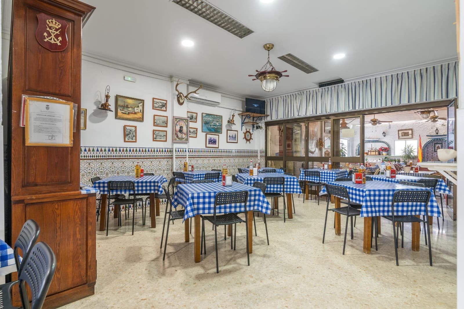 30 slaapkamer Hotel te koop in Torremolinos - € 1.800.000 (Ref: 9506048)