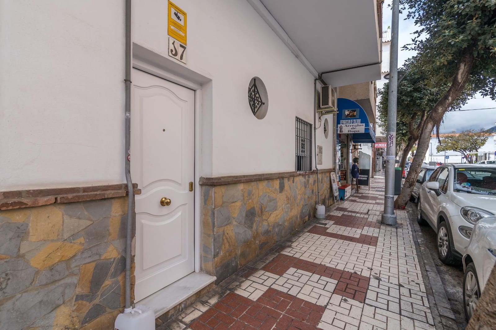 30 slaapkamer Hotel te koop in Torremolinos - € 1.800.000 (Ref: 9506048)