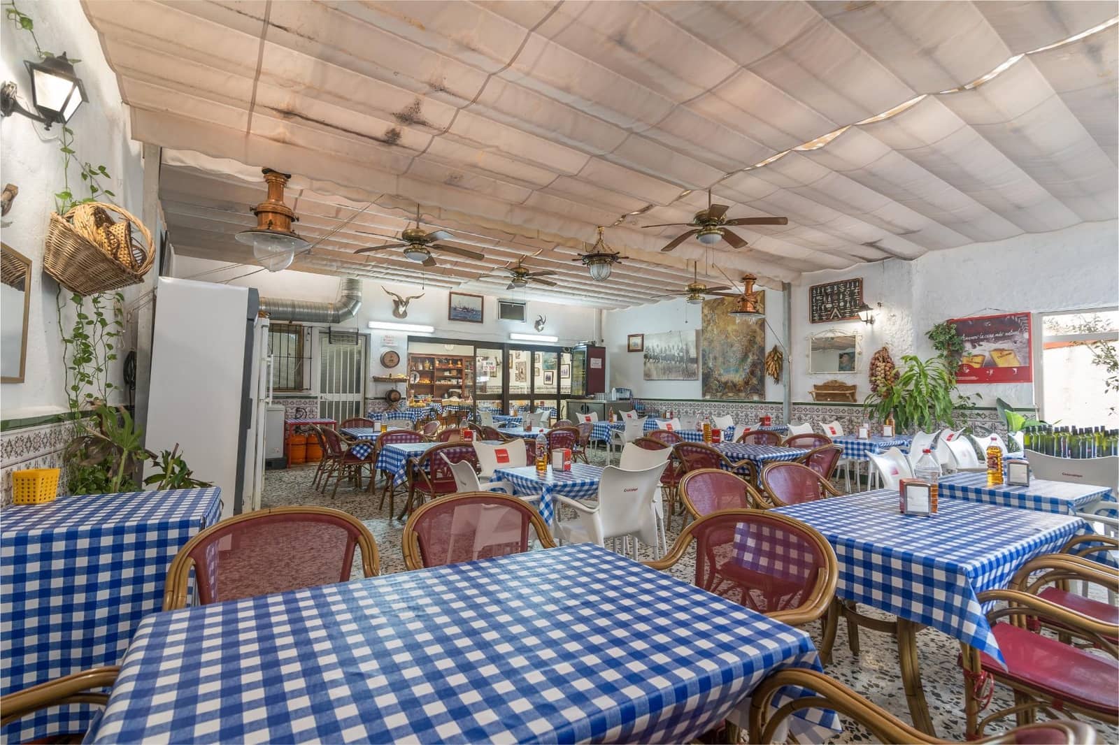 30 slaapkamer Hotel te koop in Torremolinos - € 1.800.000 (Ref: 9506048)