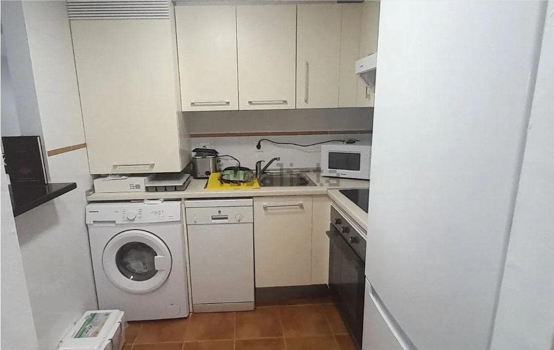 2 soverom Leilighet til salgs i Benalmadena med svømmebasseng garasje - € 315 000 (Ref: 9506049)